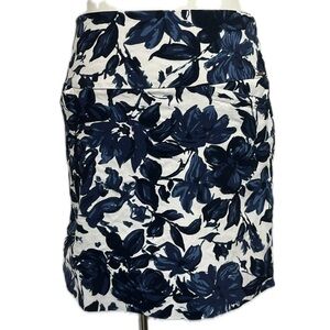 S. C. & Co Tummy Control Blue Floral Skort Skirt Sz M Tennis Sporty Cruise Golf
